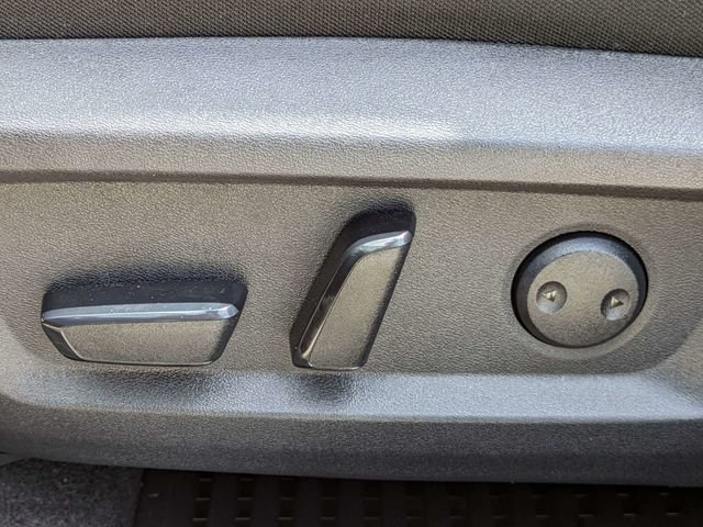 Used 2024 Nissan Rogue SV FWD image 22