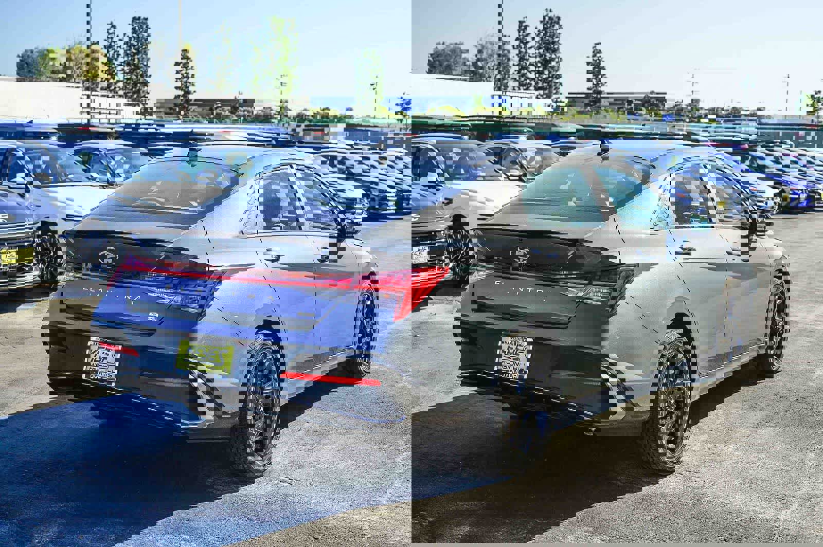 New 2026 Hyundai Elantra Sport w/ Cargo Package image 4