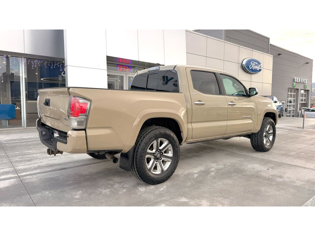 Used 2018 Toyota Tacoma Limited image 5