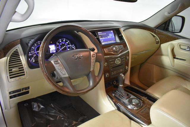 Used 2017 INFINITI QX80 2WD w/ Driver Assistance Package image 13