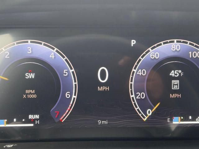 New 2026 Jeep Grand Cherokee Altitude AWD/4WD image 22