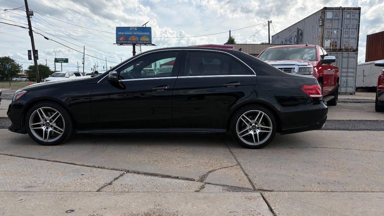 Used 2016 Mercedes-Benz E 350 Sedan image 2