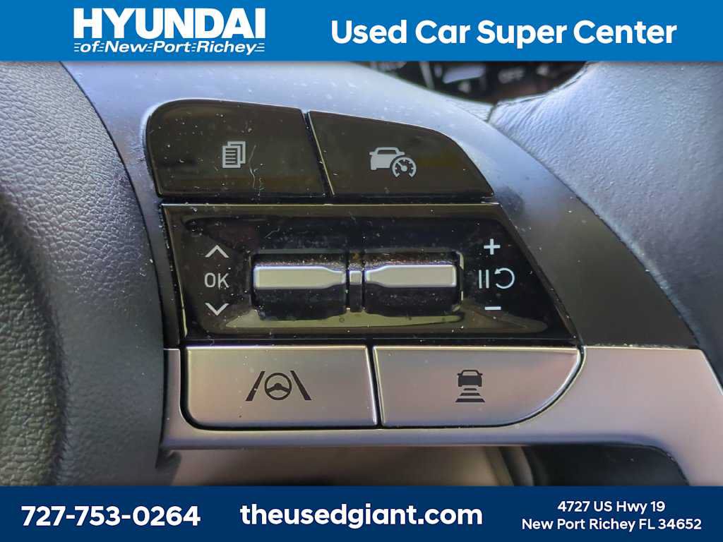Certified 2022 Hyundai Tucson SEL w/ Convenience Package FWD image 30