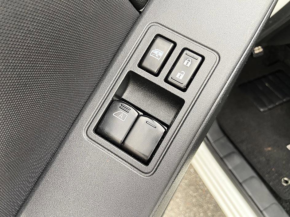 Certified 2024 Nissan Frontier S w/ Technology Package image 10