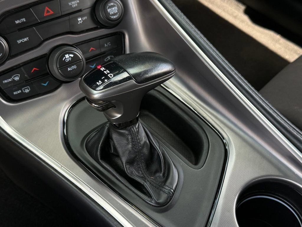 Used 2021 Dodge Challenger SXT RWD image 18