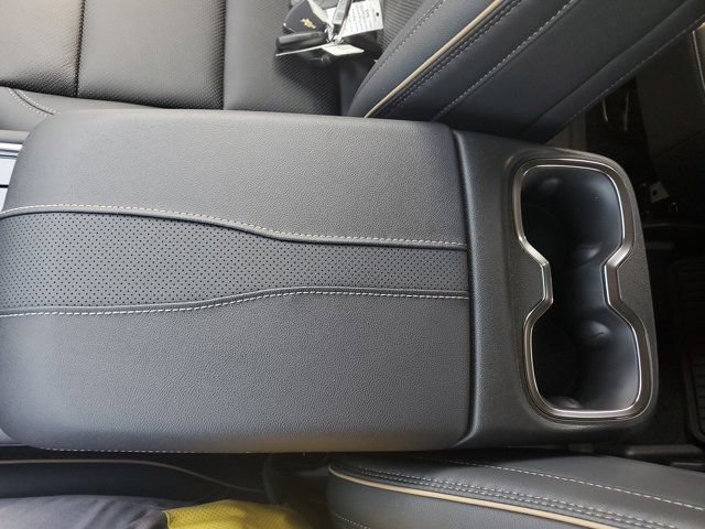 New 2026 Chevrolet Traverse High Country w/ LPO, Floor Liner Package FWD image 28