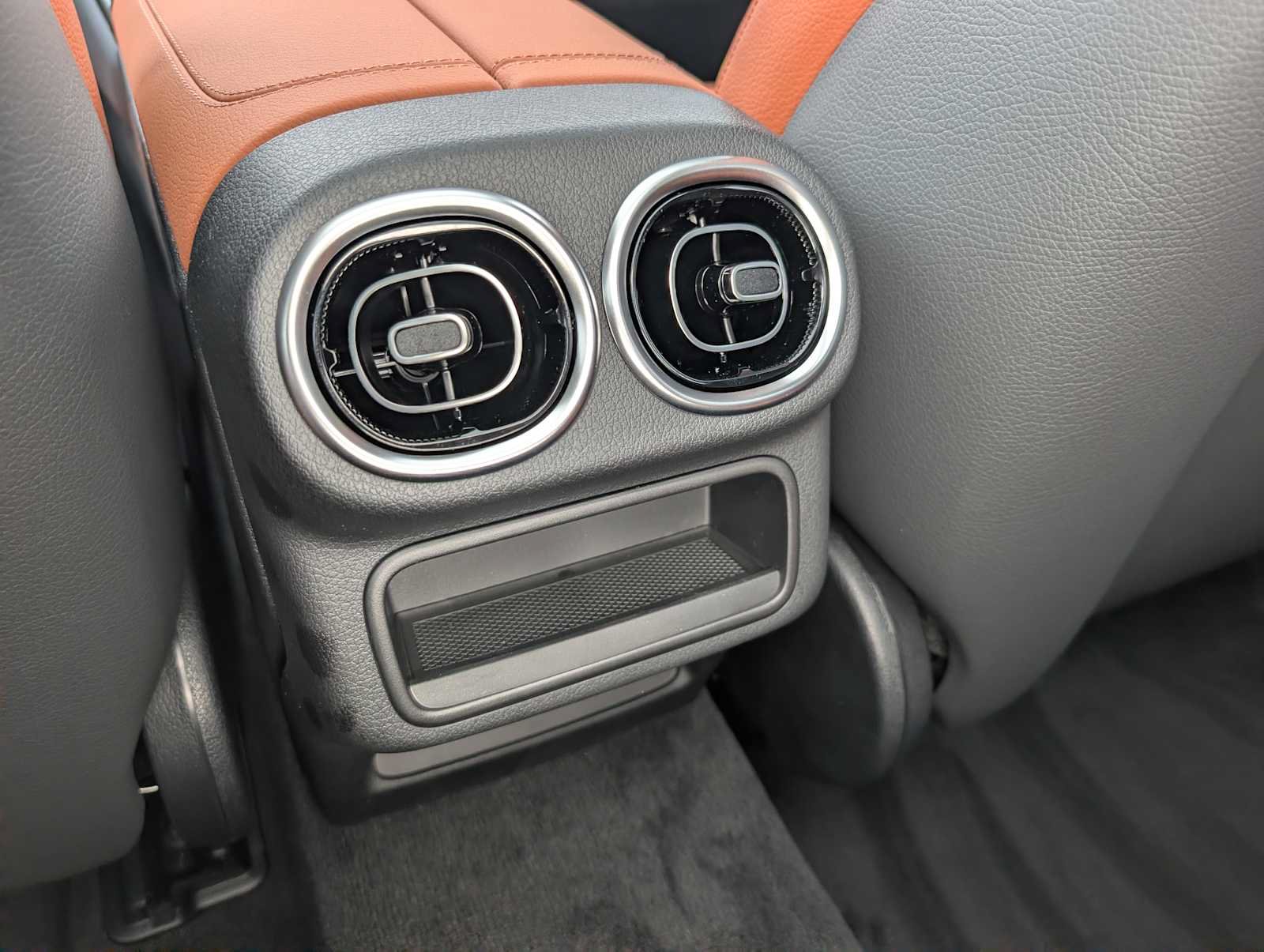 New 2027 Mercedes-Benz GLC 300 4MATIC image 16