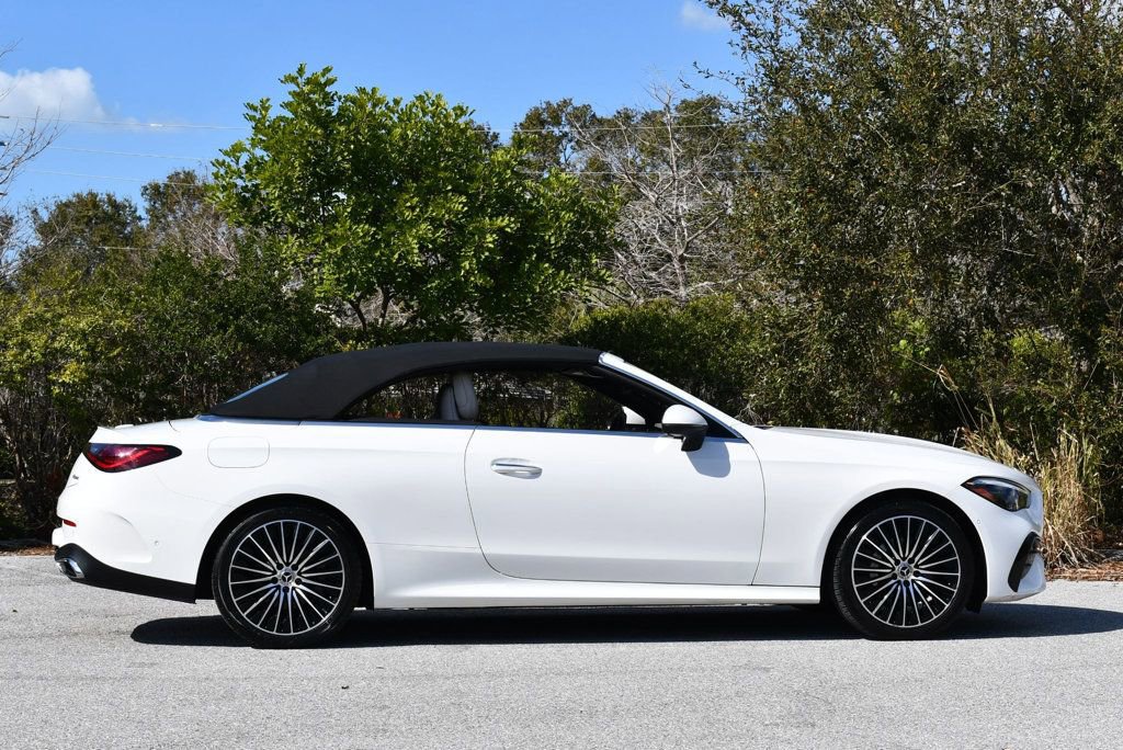 Used 2025 Mercedes-Benz CLE 300 4MATIC Cabriolet image 51
