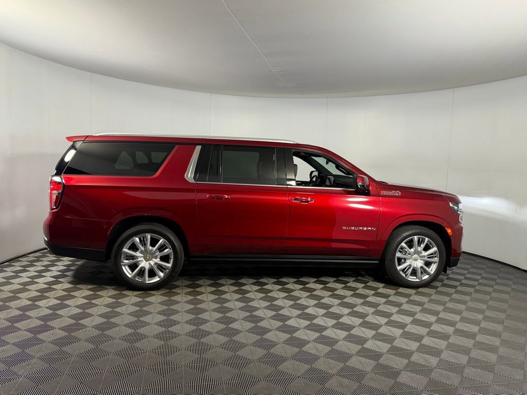 Used 2024 Chevrolet Suburban High Country w/ Max Trailering Package image 3