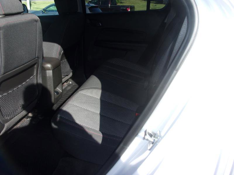Used 2016 Chevrolet Equinox LT w/ Convenience Package image 9