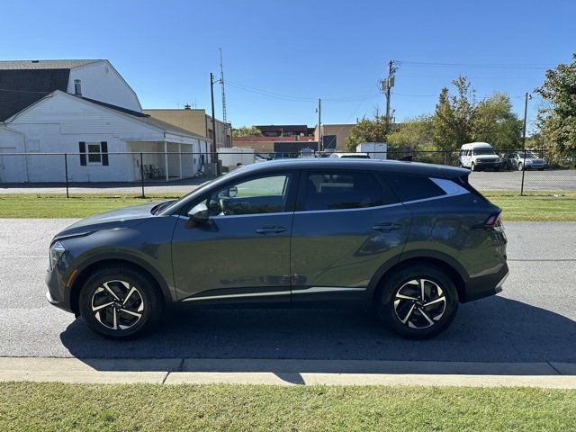 Used 2023 Kia Sportage LX image 26