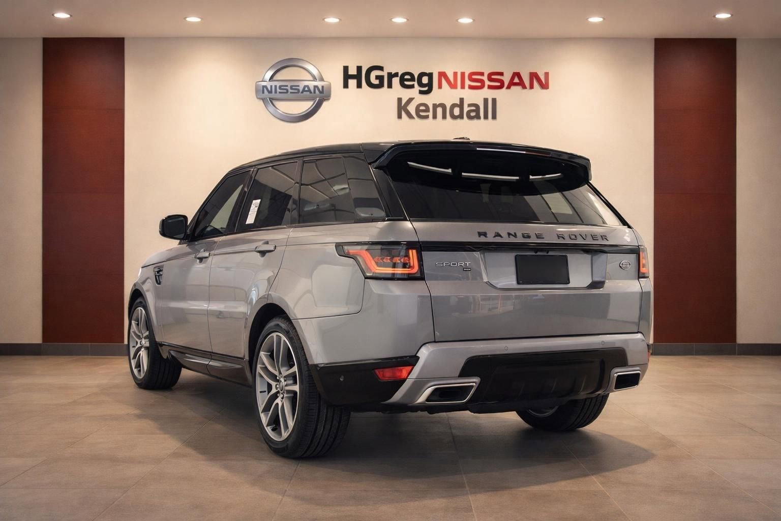 Used 2022 Land Rover Range Rover Sport HSE Silver Edition AWD/4WD image 2