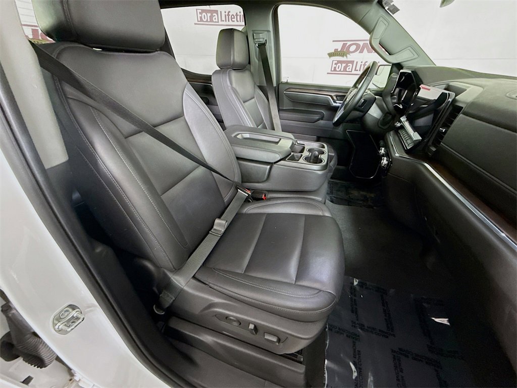 Used 2025 GMC Sierra 1500 SLT image 30