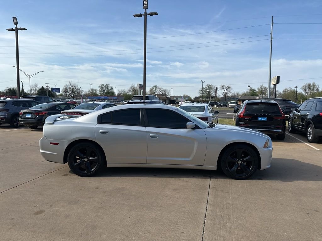 Used 2012 Dodge Charger SXT Plus RWD image 4