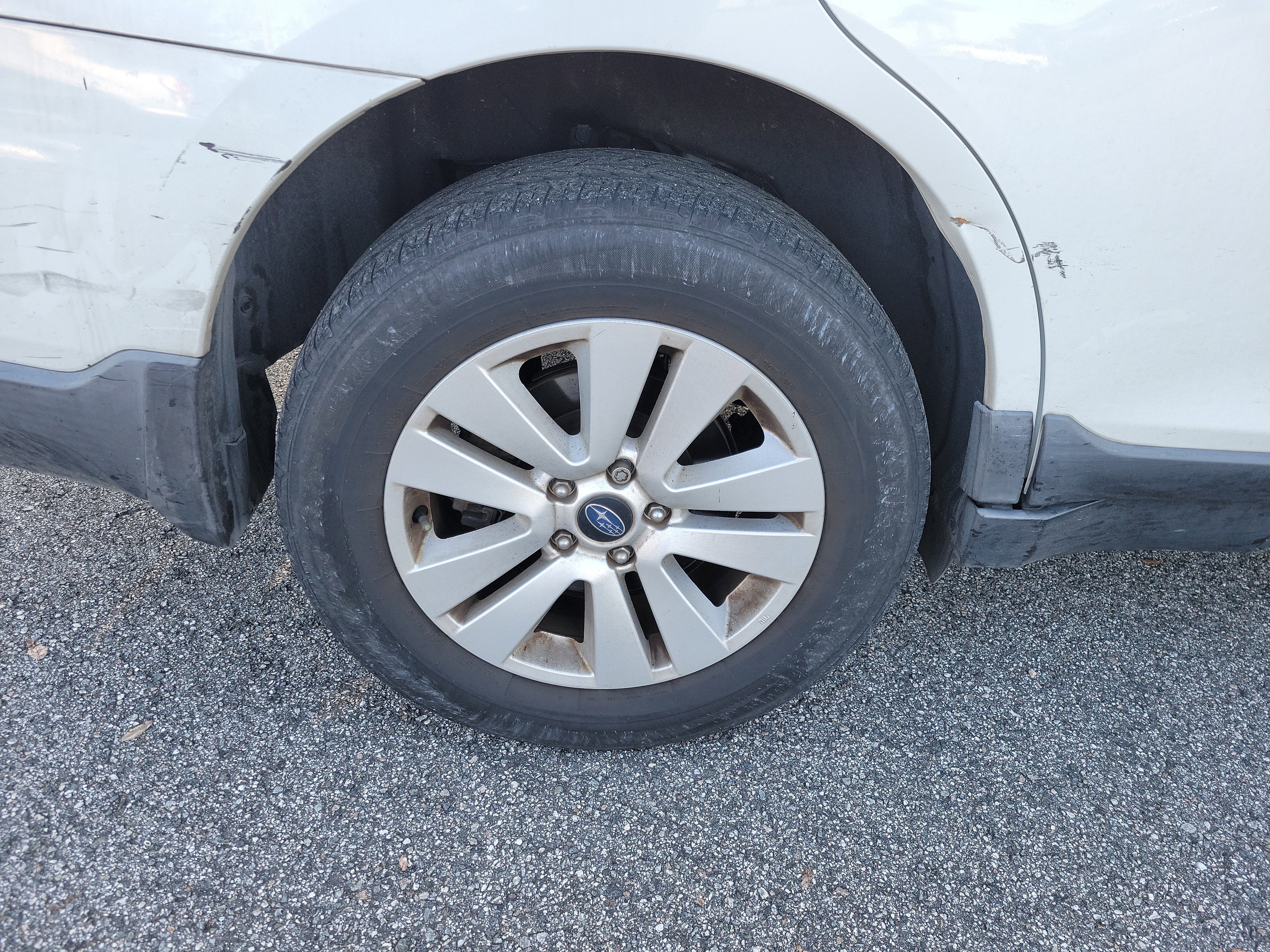 Used 2015 Subaru Outback 2.5i Premium image 18