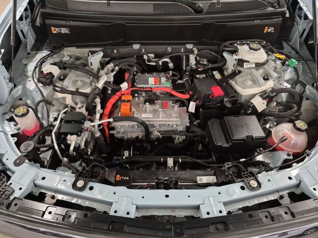 Certified 2026 Cadillac Vistiq Sport AWD/4WD image 16