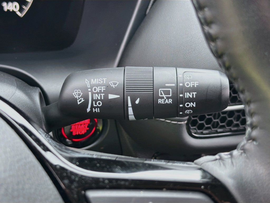 Used 2025 Honda HR-V EX-L image 21
