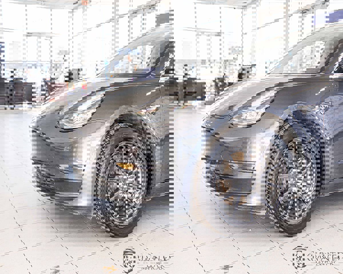 Used 2018 Tesla Model 3 Long Range image 5