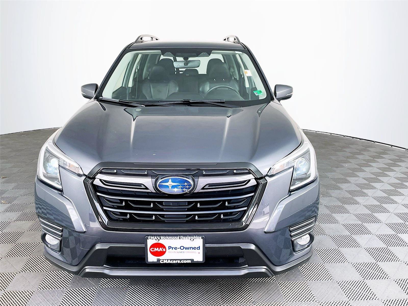 Used 2023 Subaru Forester Limited AWD/4WD image 2