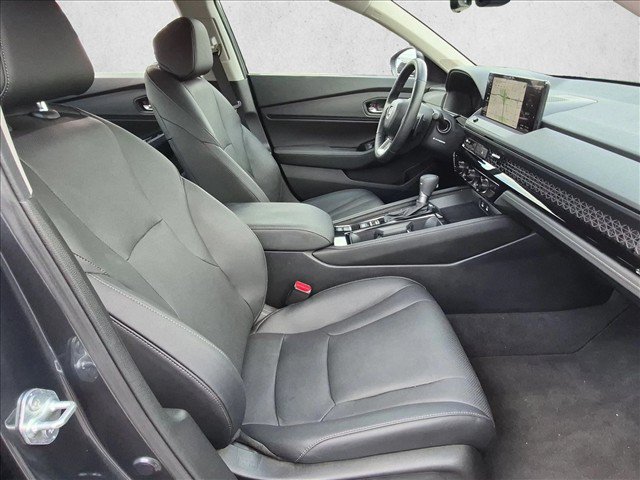 Used 2025 Honda Accord Touring image 17