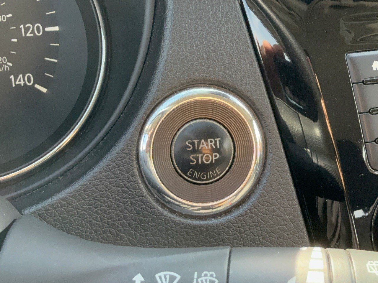 Used 2019 Nissan Rogue Sport SV FWD image 20