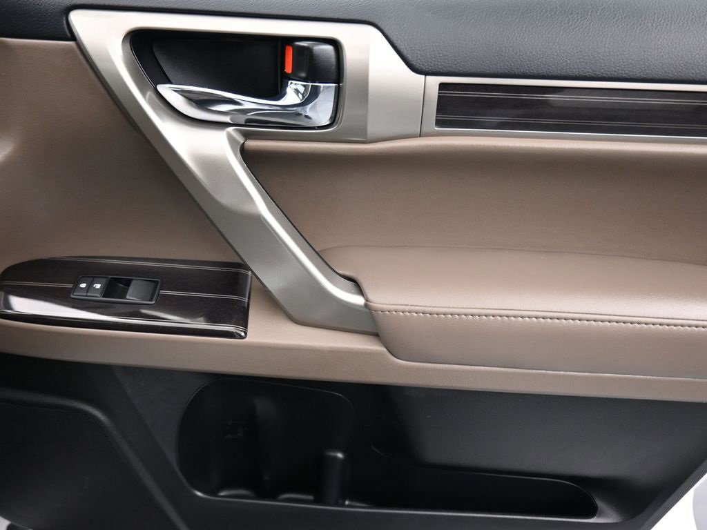 Used 2021 Lexus GX 460 Luxury image 53
