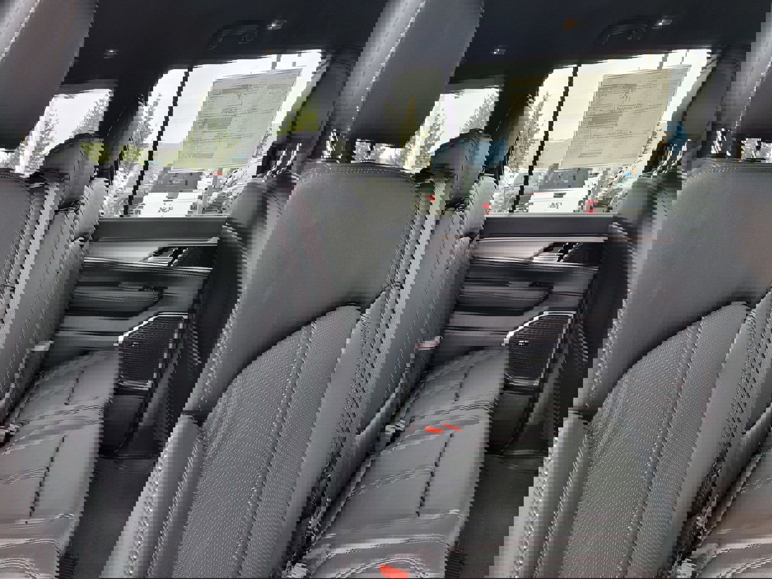 New 2026 Jeep Grand Wagoneer L Limited w/ 8-Passenger Seating Package image 17