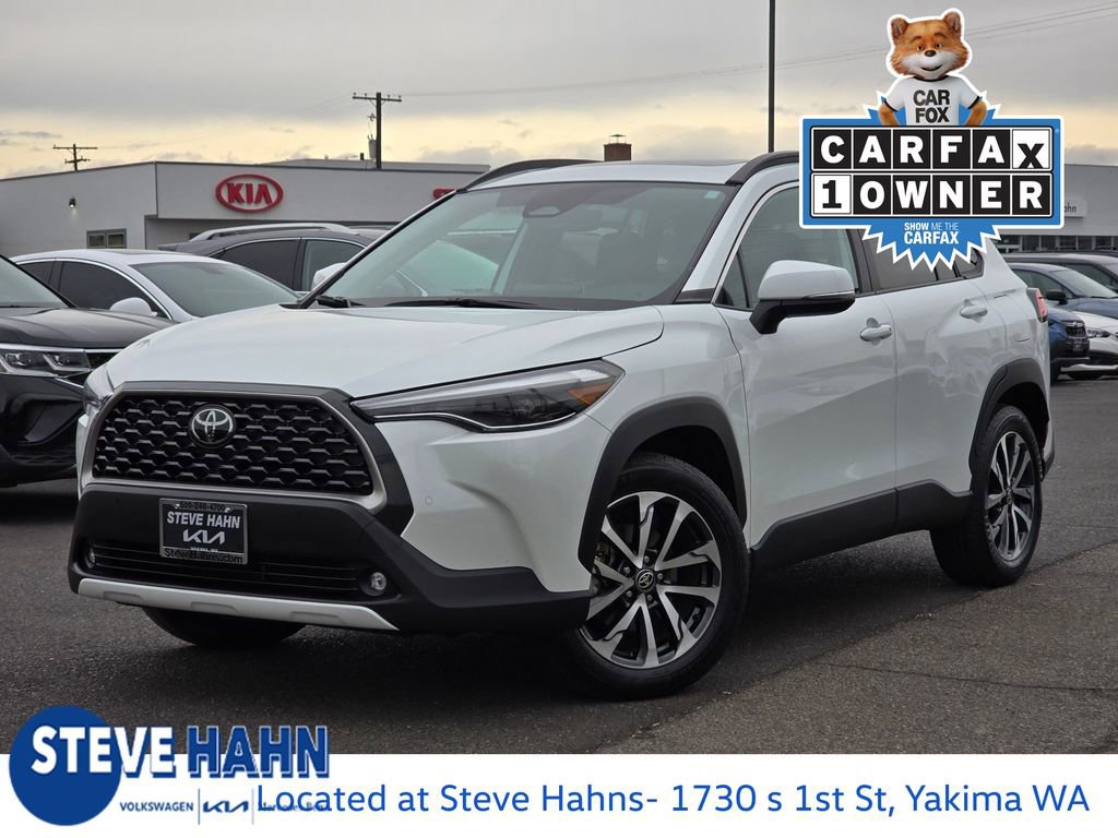 Used 2024 Toyota Corolla Cross XLE w/ Convenience Package