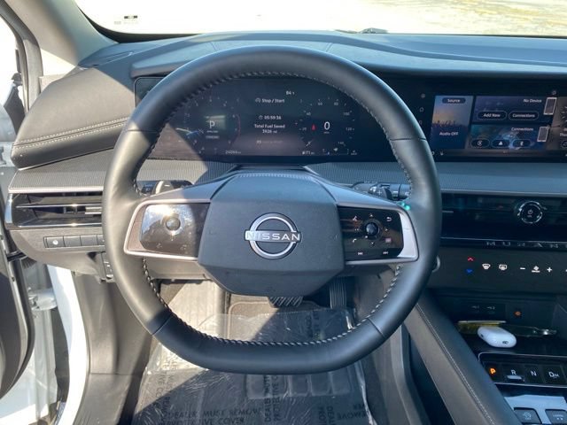 Used 2025 Nissan Murano SV FWD image 6