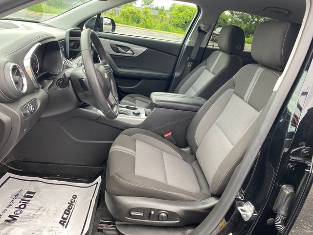 Certified 2024 Chevrolet Blazer LT w/ Convenience Package FWD image 15