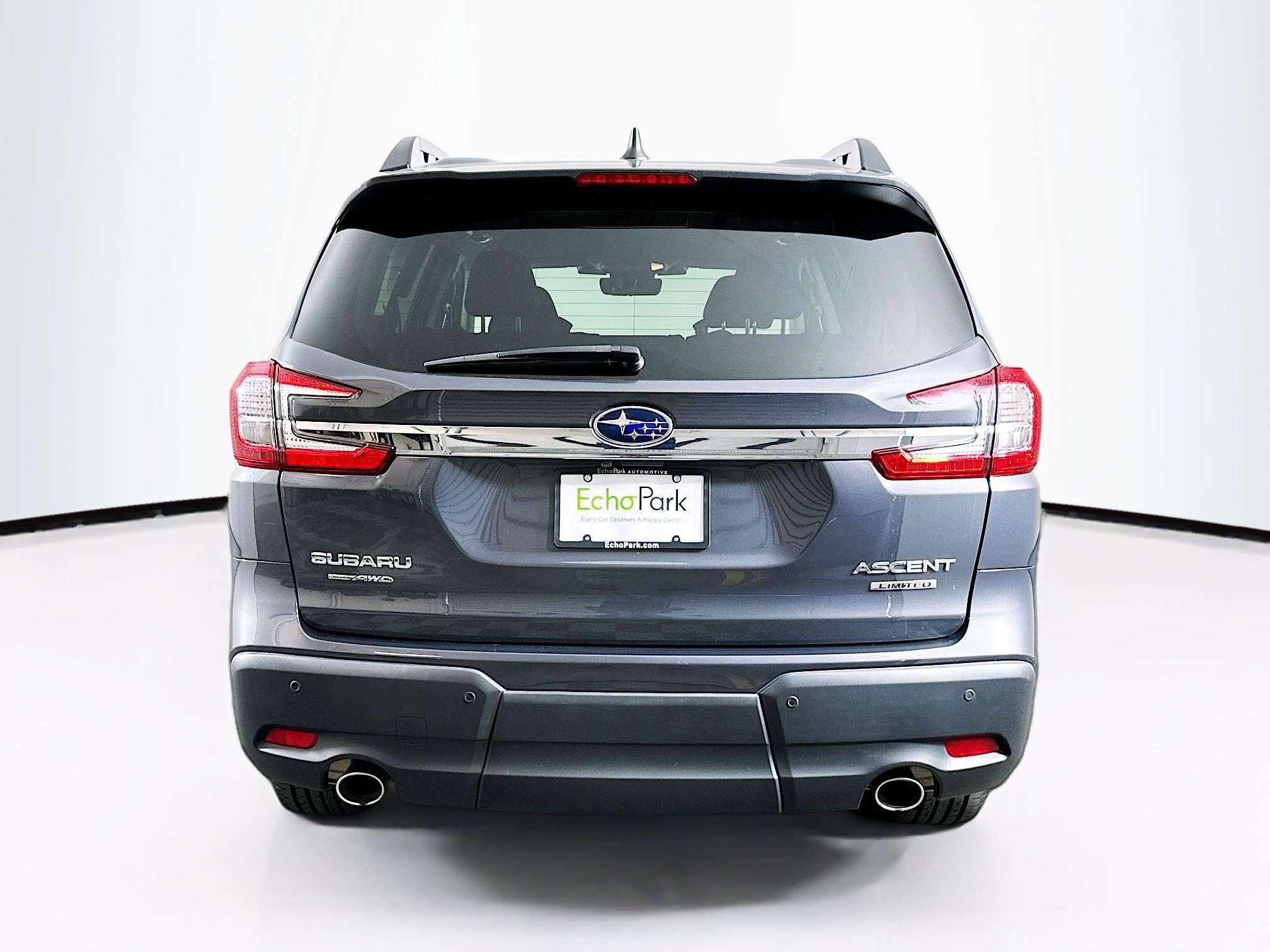 Used 2023 Subaru Ascent Limited AWD/4WD image 7