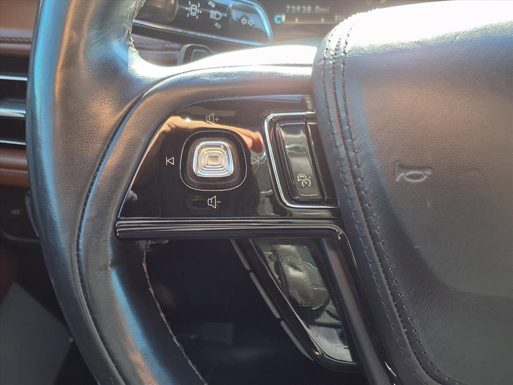 Used 2022 Lincoln Aviator Reserve w/ Equipment Group 201A image 18