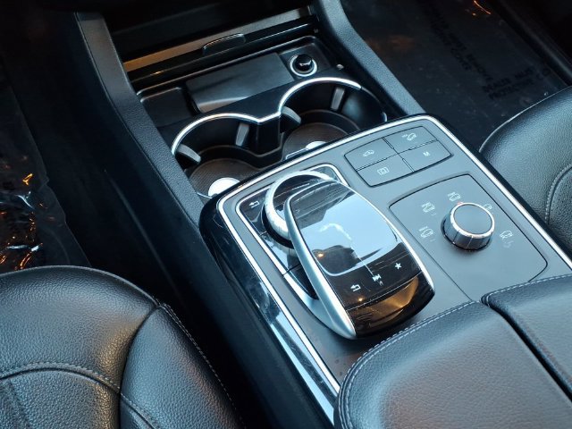 Used 2018 Mercedes-Benz GLS 450 4MATIC image 7