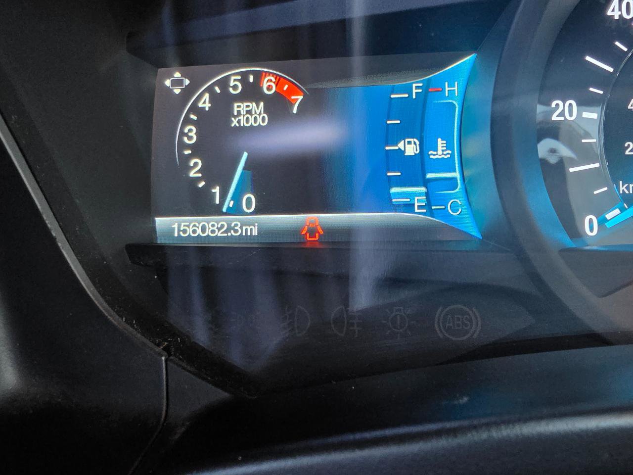 Used 2015 Ford Expedition Limited w/ Equipment Group 301A AWD/4WD image 18
