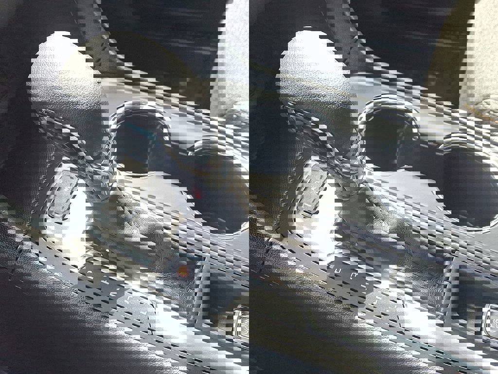 Used 2023 Chevrolet Equinox LT image 15