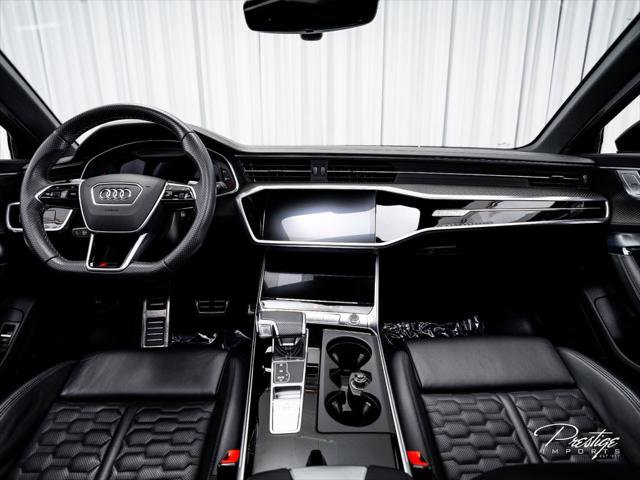 Used 2022 Audi RS 6 AWD/4WD image 31