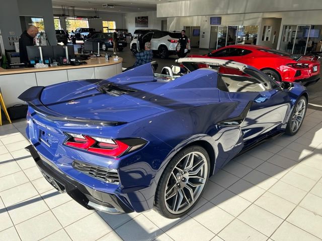 New 2026 Chevrolet Corvette Z06 w/ Chrome Exterior Badge Package image 9