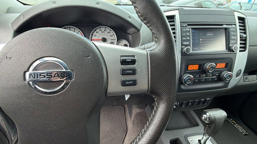 Used 2016 Nissan Frontier PRO-4X image 26