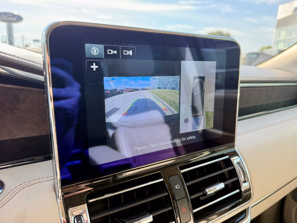 Used 2019 Lincoln Navigator Reserve AWD/4WD image 27