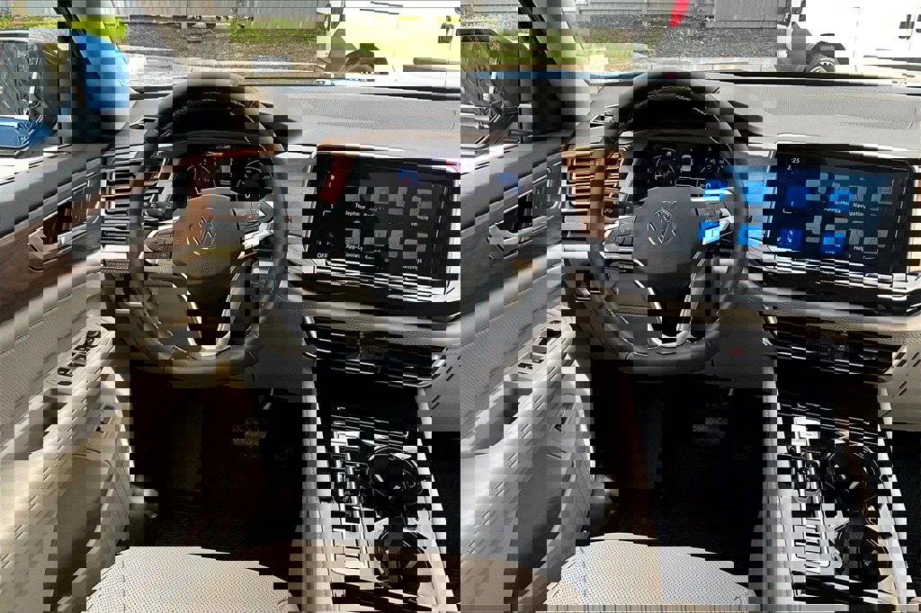 New 2026 Volkswagen Atlas SE image 18