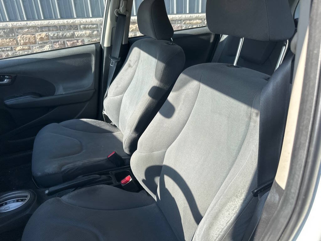 Used 2013 Honda Fit image 9