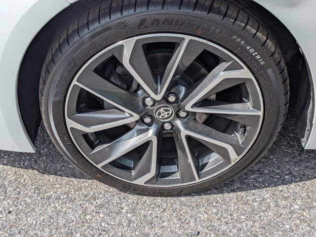 Certified 2022 Toyota Corolla SE FWD image 3