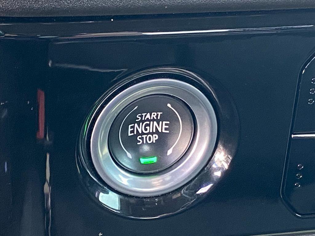 Used 2023 Chevrolet Silverado 1500 RST w/ Z71 Off-Road Package image 21