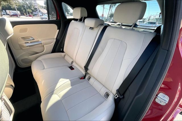 New 2025 Mercedes-Benz GLA 250 image 23
