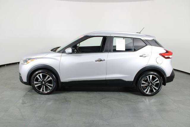 Certified 2019 Nissan Kicks SV FWD image 14