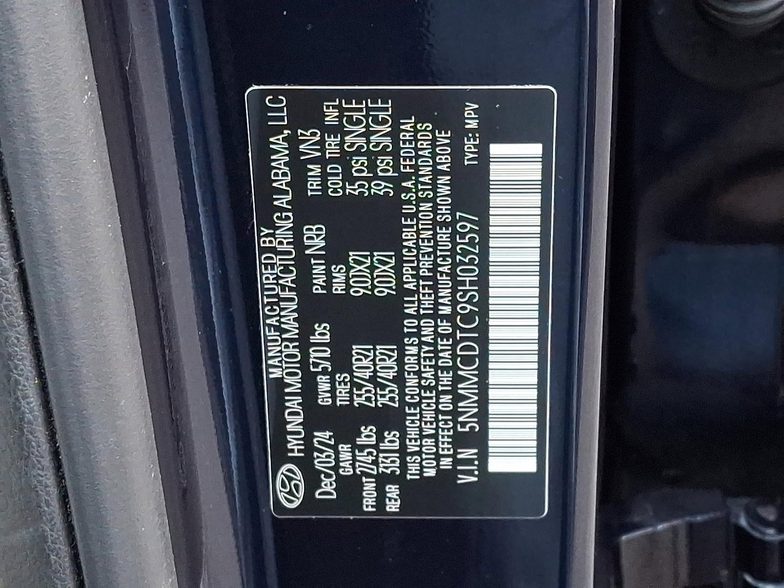 Certified 2025 Genesis GV70 3.5T Sport w/ Sport Advanced Package AWD/4WD image 31