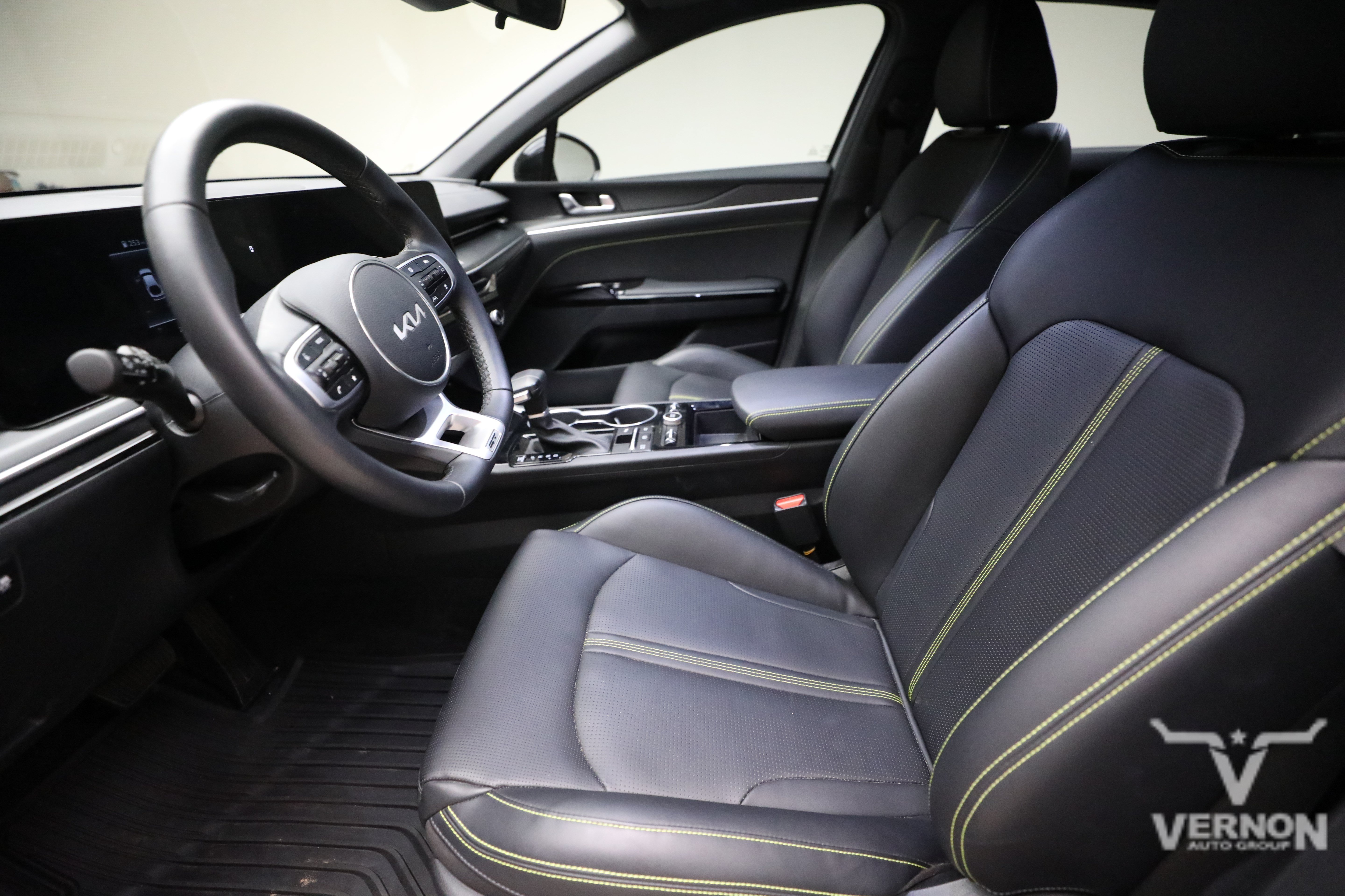 Used 2026 Kia K5 GT FWD image 10
