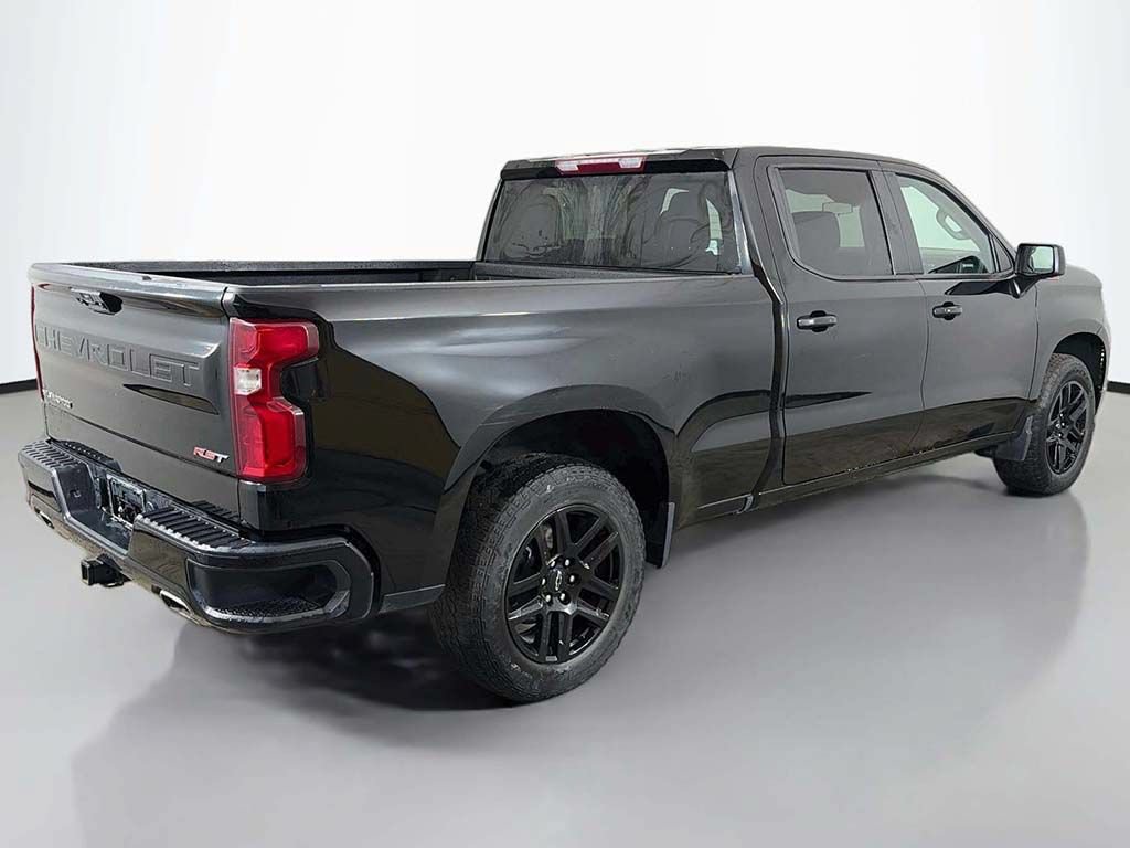 Used 2024 Chevrolet Silverado 1500 RST w/ Z71 Off-Road Package AWD/4WD image 11