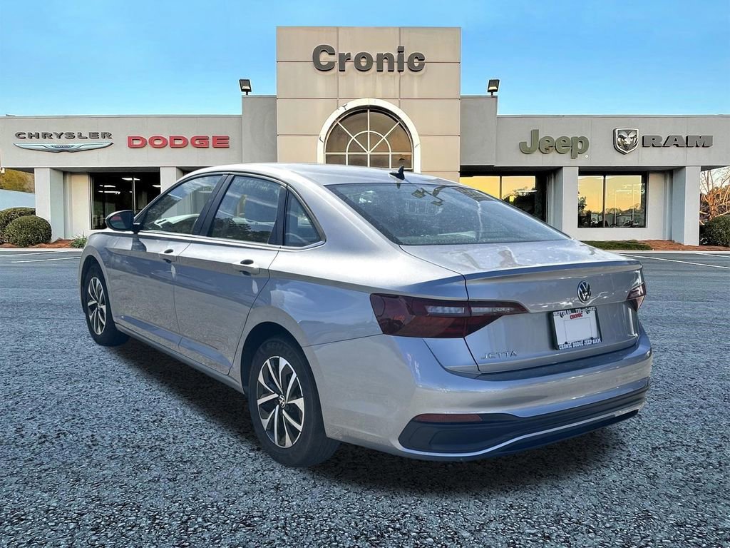 Used 2024 Volkswagen Jetta S image 5
