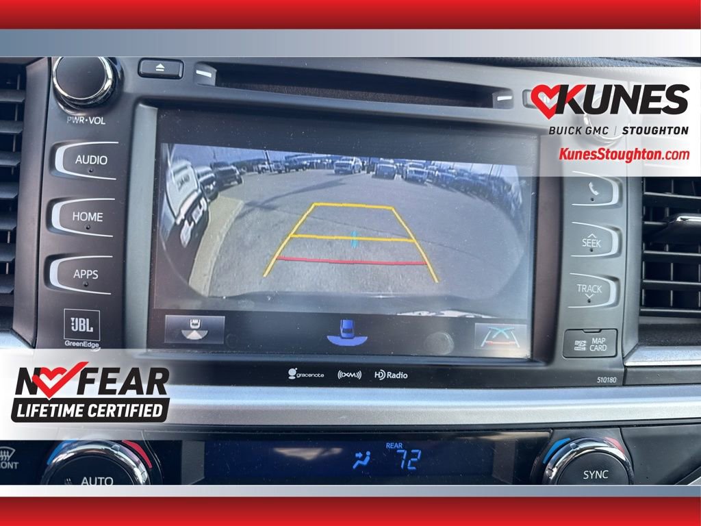 Used 2018 Toyota Highlander Limited image 32